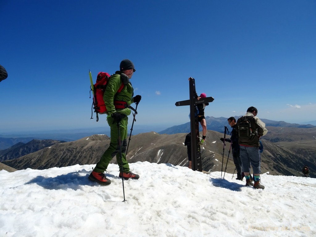 Joaquín en la cima del Bastiments, 2.883 mts.